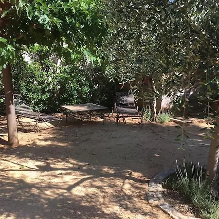 Villa Cassis Villa *