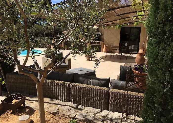 Villa Cassis Villa *