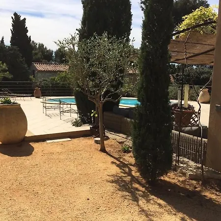 Villa Cassis Villa *